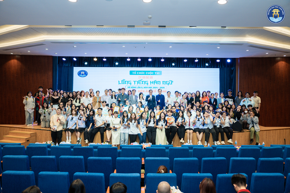 Lồng tiếng Hán ngữ 2025: Sân chơi bùng nổ tài năng, chắp cánh đam mê cho sinh viên Ngôn ngữ Trung